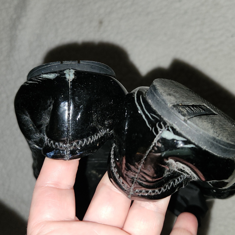 Prada Black Bow Ballet Flats - Picture 4 of 8